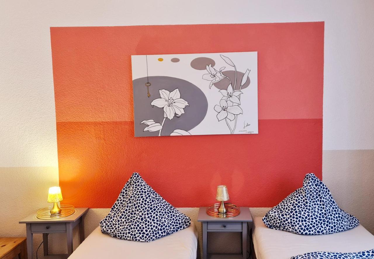 Apartamento LILIE. Zentral und ruhig: nahe CentrO, HBF, Düss. Oberhausen  Exterior foto
